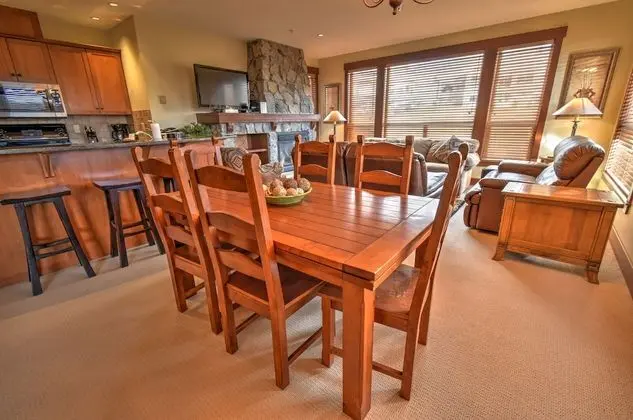 Executive Apart Daire, 3 Yatak Odası, Sıcak Su Havuzu (3 Bedroom Executive W/Hot Tub)