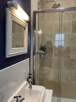 Luxury Kır Evi, Banyolu/Duşlu