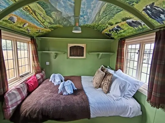 Standard Oda, Banyolu/Duşlu, Avlu Manzaralı