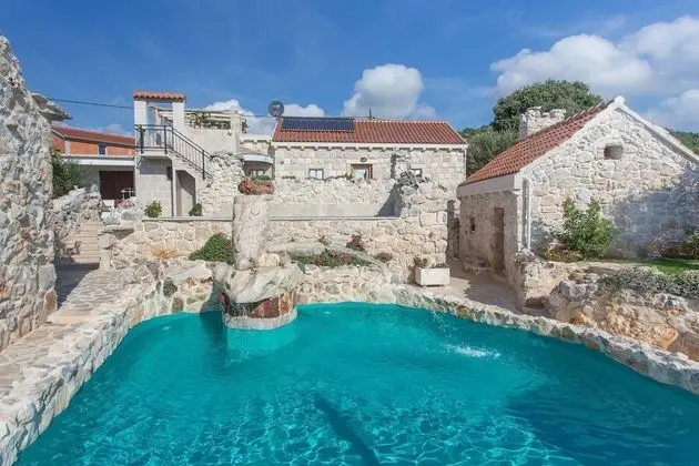 Ev, 4 Yatak Odası, Balkon