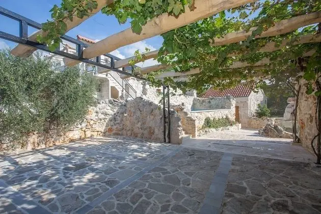 Ev, 4 Yatak Odası, Balkon