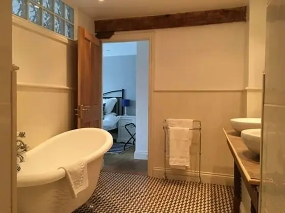 Deluxe Oda, Banyolu/Duşlu