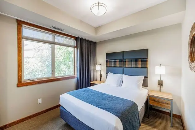 Süit, 2 Yatak Odası (King in Master, Queen in 2nd bedroom)