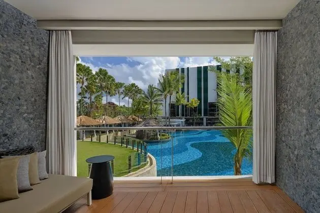 Oda, 2 Tek Kişilik Yatak, Balkon, Havuz Manzaralı