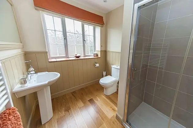 Deluxe Tek Büyük Yataklı Oda, Bahçe Manzaralı