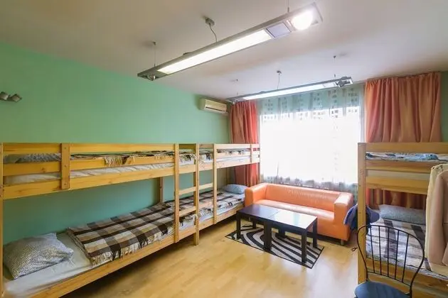 Ortak Ranzalı Oda, Sadece kadınlar için (Bed in 8-bed Room)