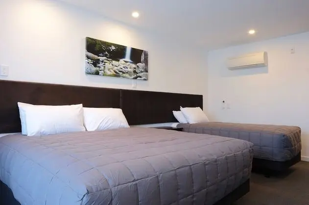 Deluxe Üç Kişilik Oda, 1 Yatak Odası