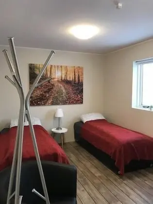 Üç Kişilik Oda, Ortak Banyo