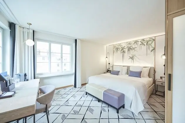 City Deluxe Room
