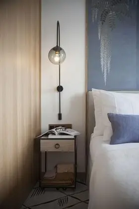City Tek Büyük Yataklı Oda (Widder Hotel)