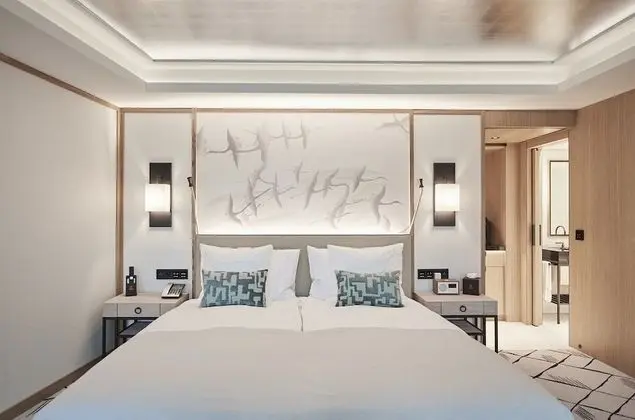 Riverside Junior Suite