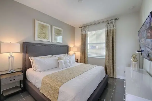 Daire (4721 Storey Lake)