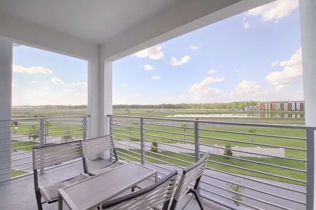 Daire (4721 Storey Lake)