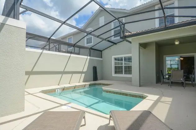 Townhome Four Bedrooms