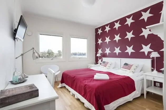 Tek Büyük veya İki Ayrı Yataklı Oda