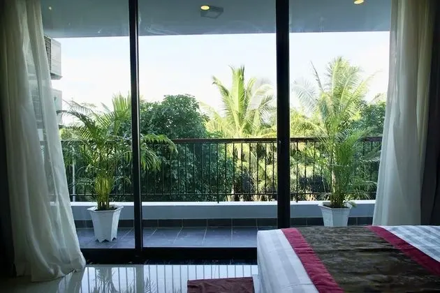 Sıra Ev (7BR by beach & shared swimming pool)
