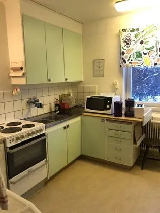 İki Ayrı Yataklı Oda, Ortak Banyo