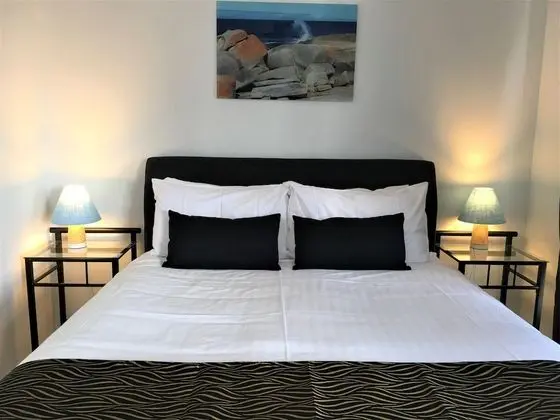 Deluxe Oda, 1 Büyük (Queen) Boy Yatak, Balkon, Koy Manzaralı