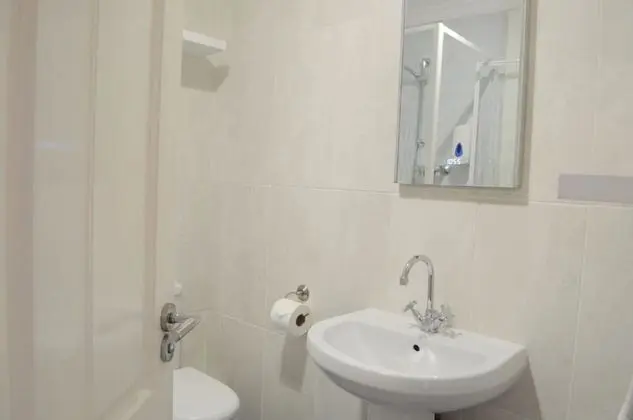 Superior Tek Büyük Yataklı Oda