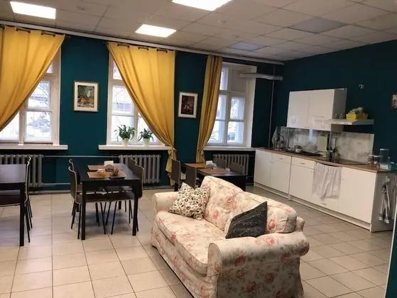 Tek Büyük veya İki Ayrı Yataklı Oda, Ortak Banyo