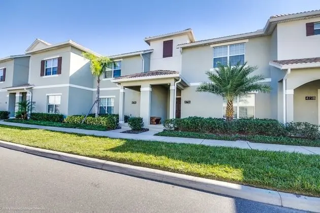 Ev (4796CTD Amazing Story Lake Town Home )