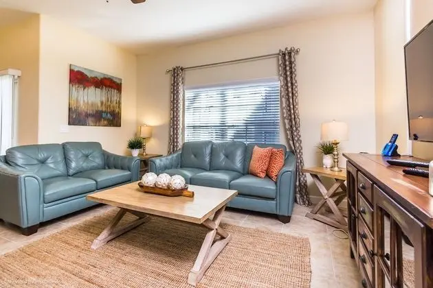 Ev (4796CTD Amazing Story Lake Town Home )