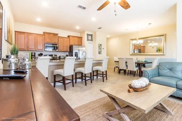 Ev (4796CTD Amazing Story Lake Town Home )