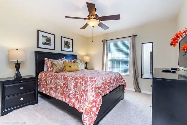 Ev (4796CTD Amazing Story Lake Town Home )