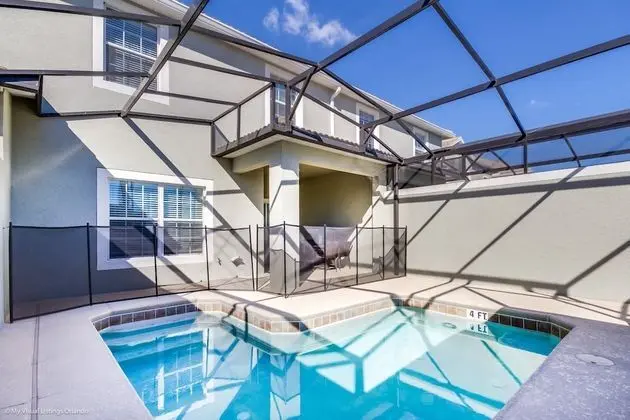 Ev (4796CTD Amazing Story Lake Town Home )