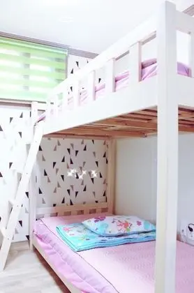 Tek Büyük Yataklı Oda (Bunkbed)