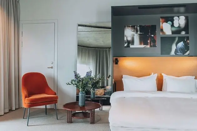 Junior Süit, 1 En Büyük (King) Boy Yatak, Okyanus Manzaralı