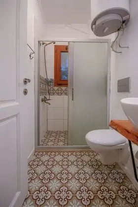 Üç Kişilik Oda