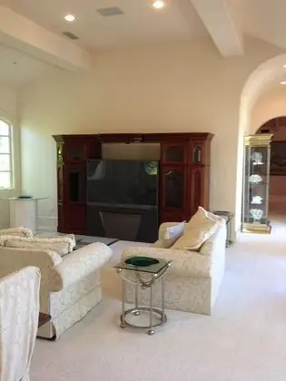 Luxury Ev (7 Bedrooms)