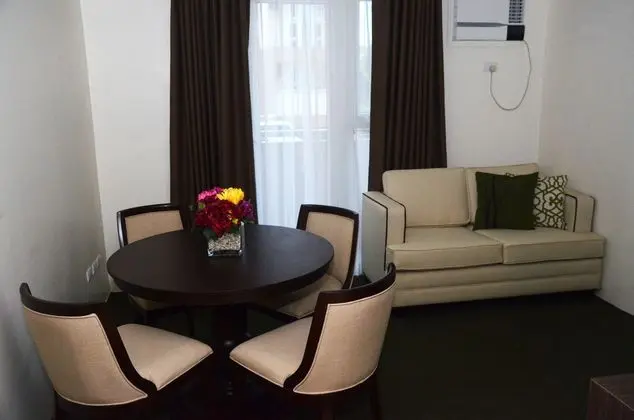 Suit Two Bedrooms