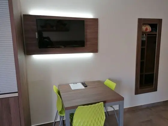 Standard Üç Kişilik Oda, Birden Çok Yatak, Sigara İçilmez