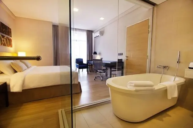 Executive Süit, Küvet, Şehir Manzaralı (Straits Suite)