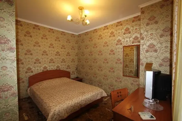 Economy Tek Büyük veya İki Ayrı Yataklı Oda