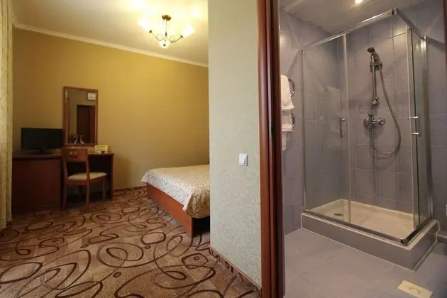 Economy Tek Büyük veya İki Ayrı Yataklı Oda