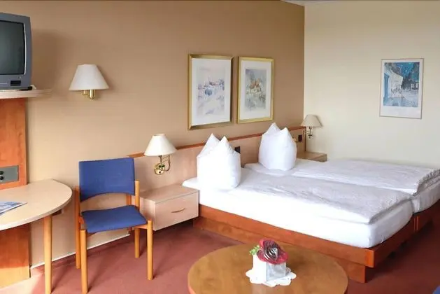 Basic Tek Büyük Yataklı Oda