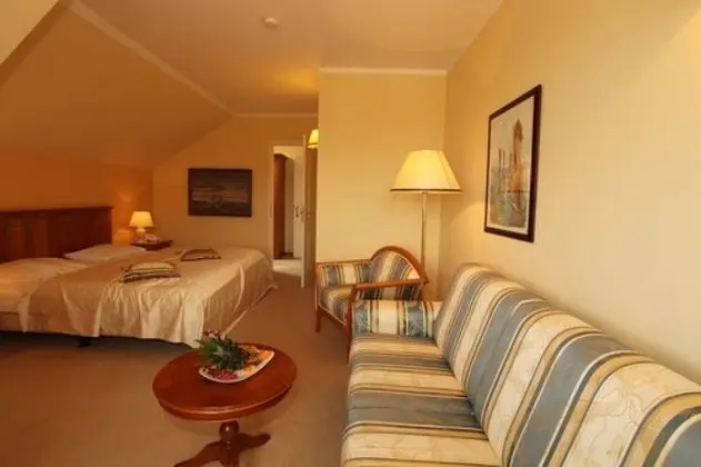 Büyük Yataklı Tek Kişilik Oda, Sigara İçilmez