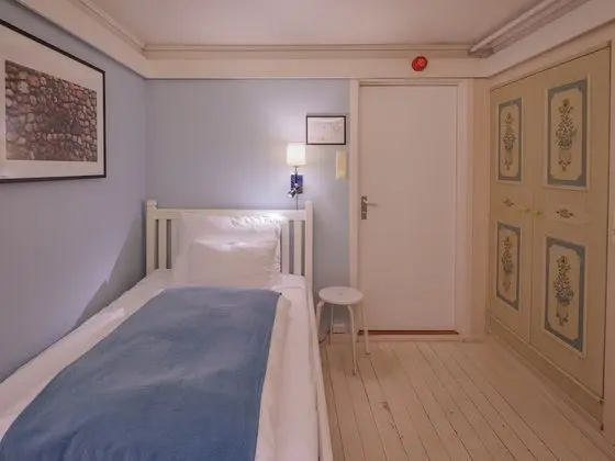 Tek Kişilik Oda