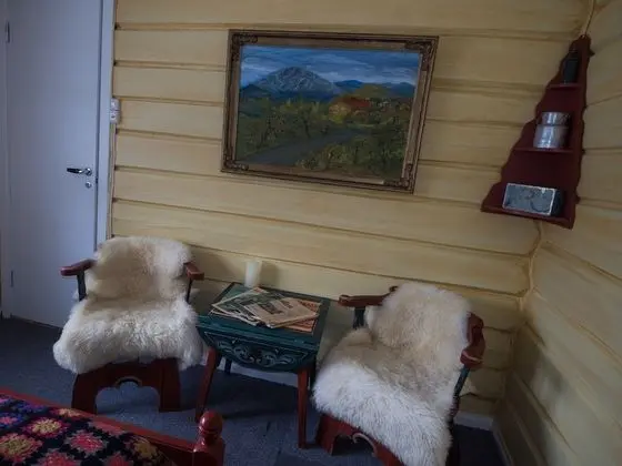 Tek Büyük veya İki Ayrı Yataklı Oda, Dağ Manzaralı