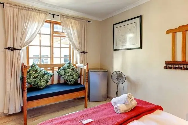 Comfort Tek Büyük Yataklı Oda