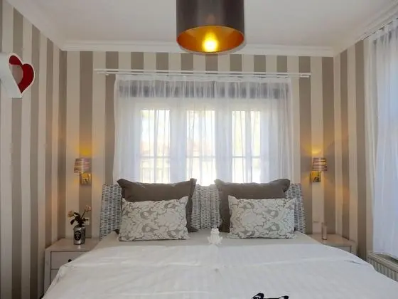 Tek Büyük Yataklı Oda, 1 Yatak Odası, Zemin Kat