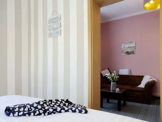 Tek Büyük Yataklı Oda, 1 Yatak Odası, Zemin Kat