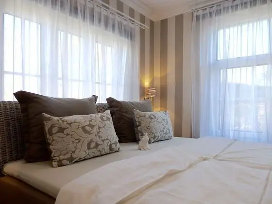 Tek Büyük Yataklı Oda, 1 Yatak Odası, Zemin Kat