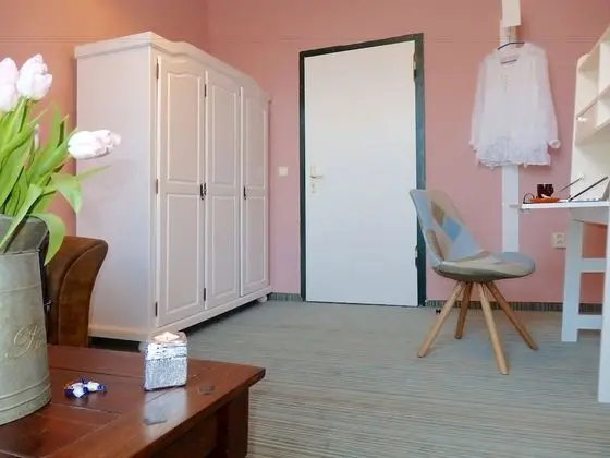 Tek Büyük Yataklı Oda, 1 Yatak Odası, Zemin Kat