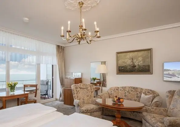 Comfort Tek Büyük Yataklı Oda, Balkon, Deniz Manzaralı