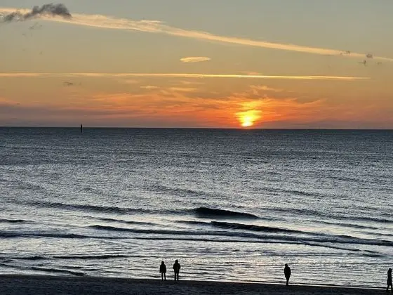 Süit, Balkon, Kısmi Deniz Manzaralı