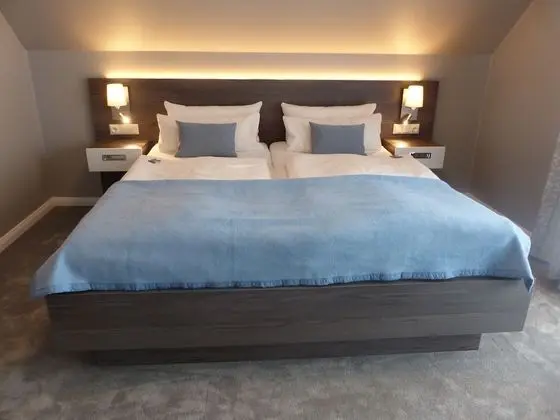 Tek Büyük Yataklı Oda